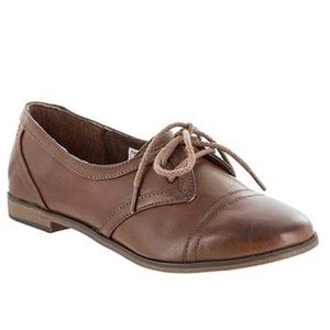 Rocket Dog Larissa brown oxfords